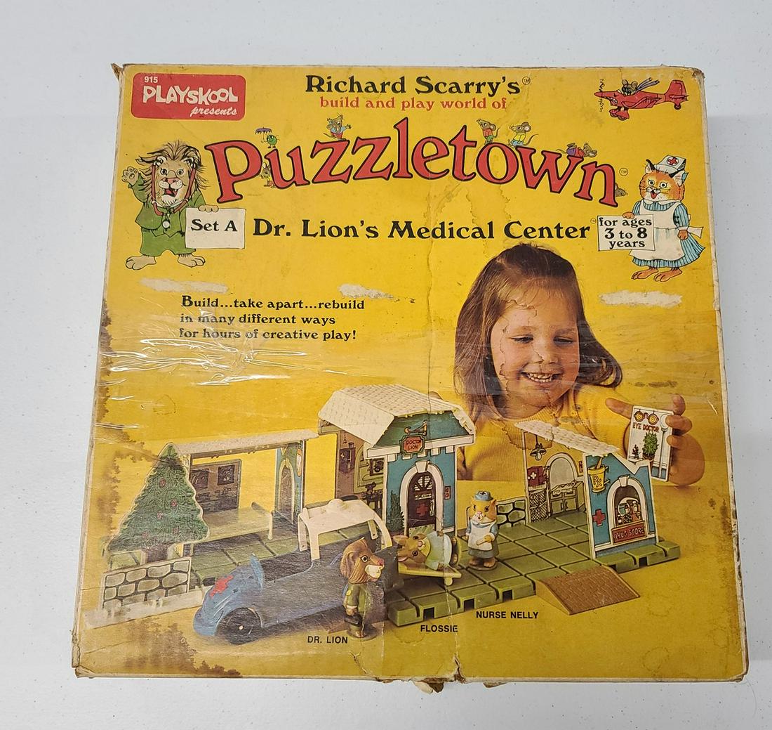 Richard Scarry's Puzzletown Dr. Lion Set (1 of 1)