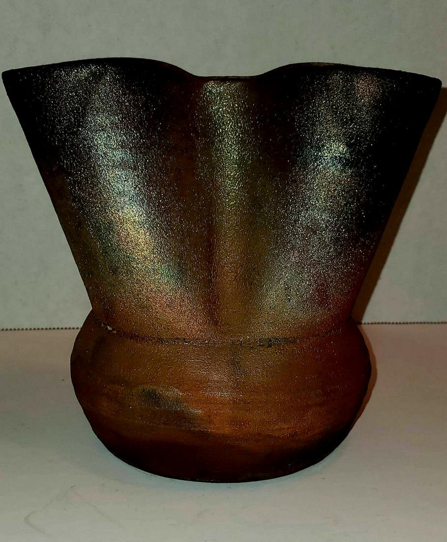 1970s iridescent Pottery Vase 6" (1 of 1)