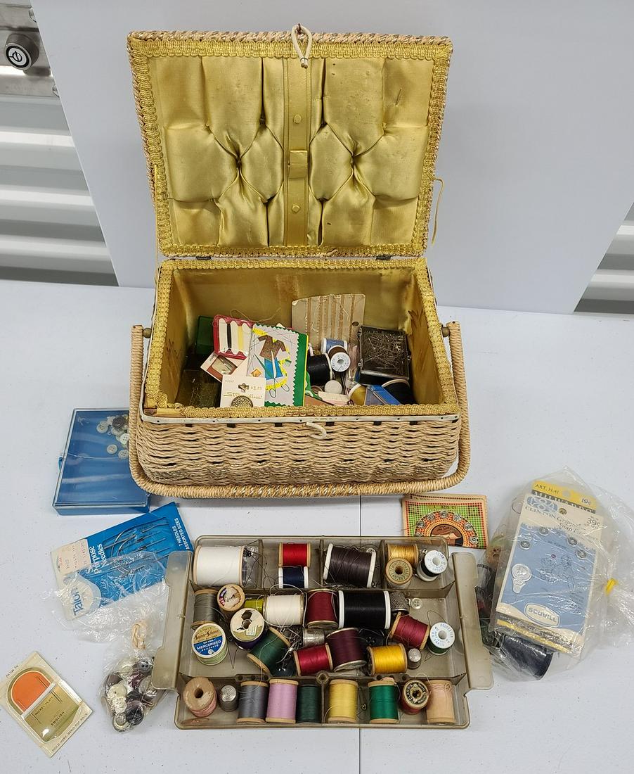 Vintage Sewing Box and Contents (1 of 1)