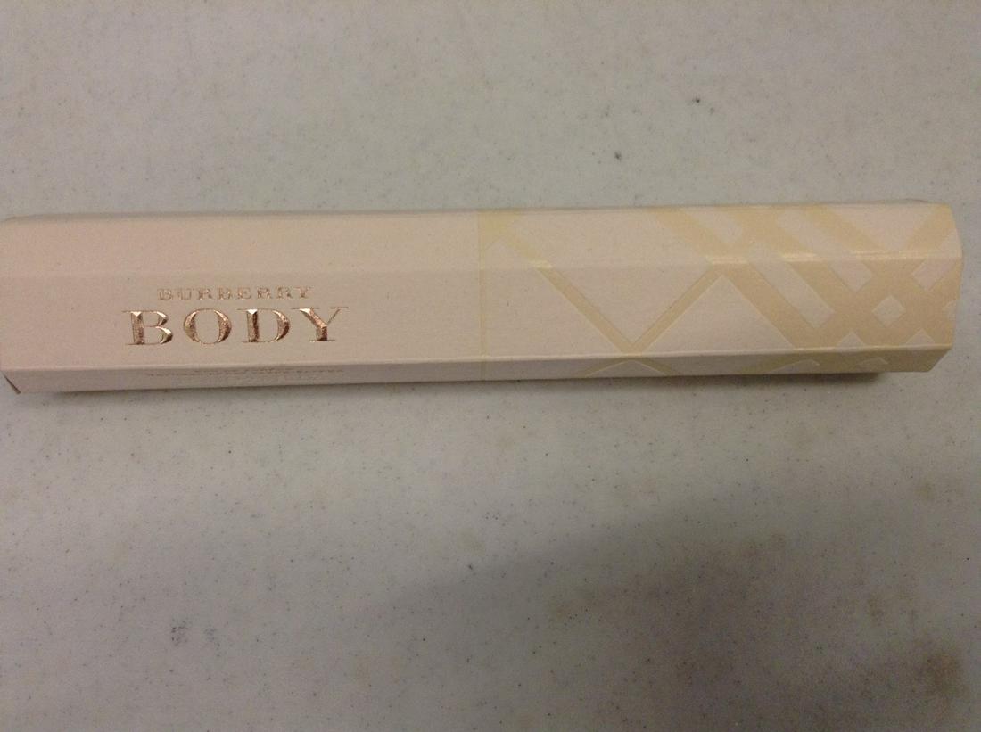 Burberry Body Natural Spray in Box: Burberry Body Natural Spray in Box