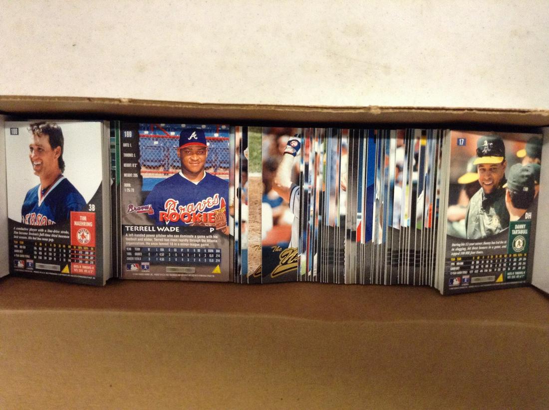 Lot of Various Baseball Cards (1 of 1)