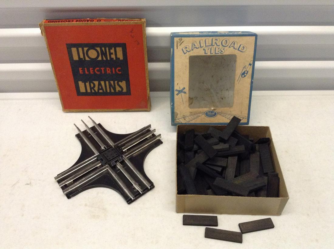 Ideal Model Railroad Ties and Lionel O Gauge Crossing: Ideal Model Railroad Ties and Lionel O Gauge Crossing in original boxes
