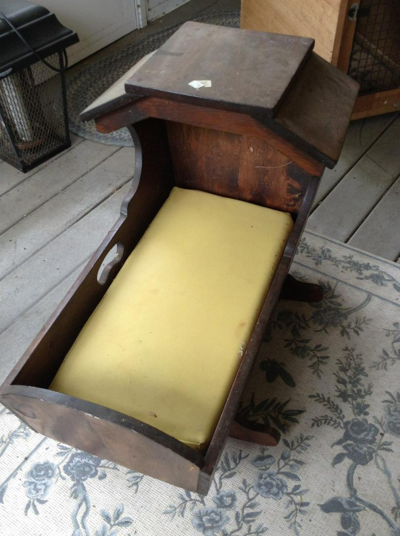 early pine 36" cradle (1 of 1)