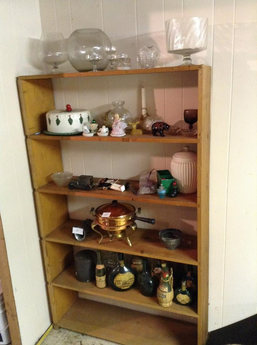 complete contents shelving unit (1 of 1)
