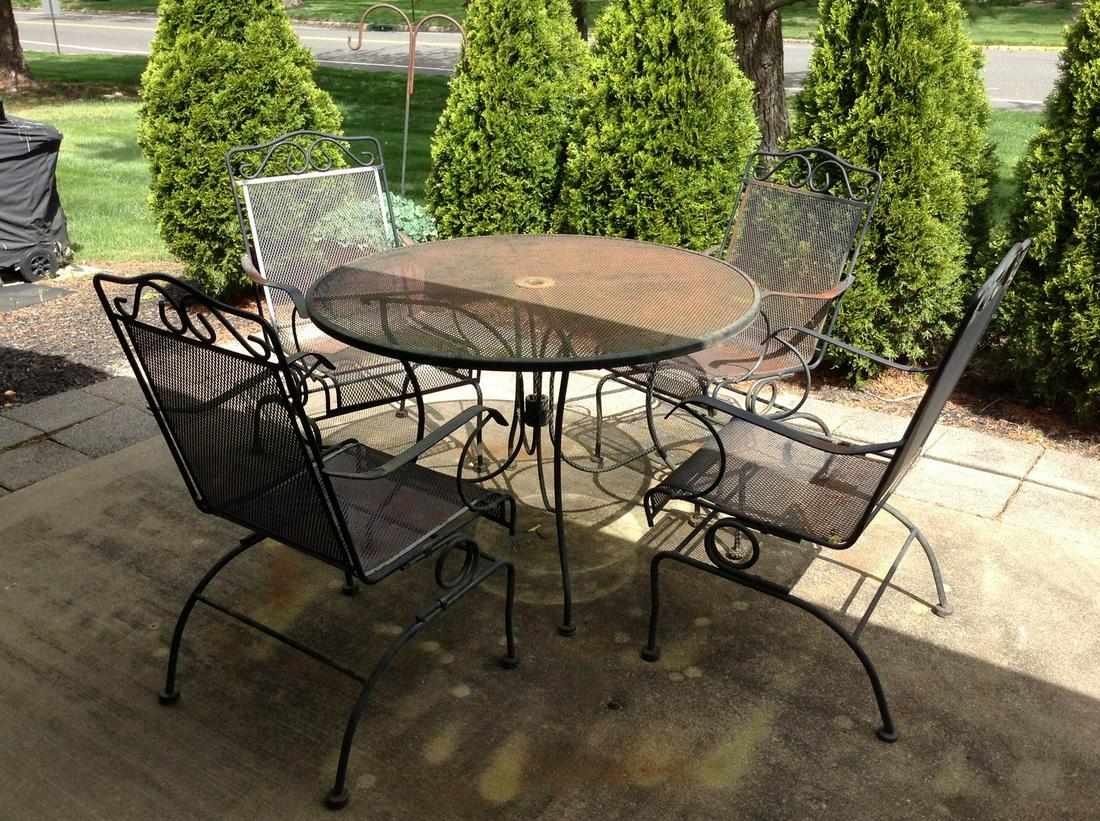 Metal Patio Set with Four Chairs (1 of 1)