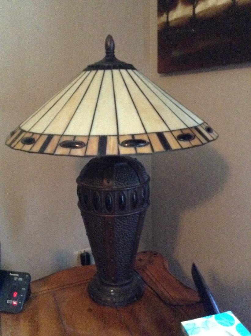 Stained Glass Lamp: Stained Glass Lamp
