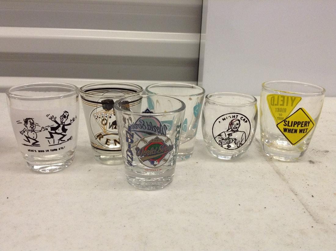 6 Vintage Shot Glasses (1 of 1)
