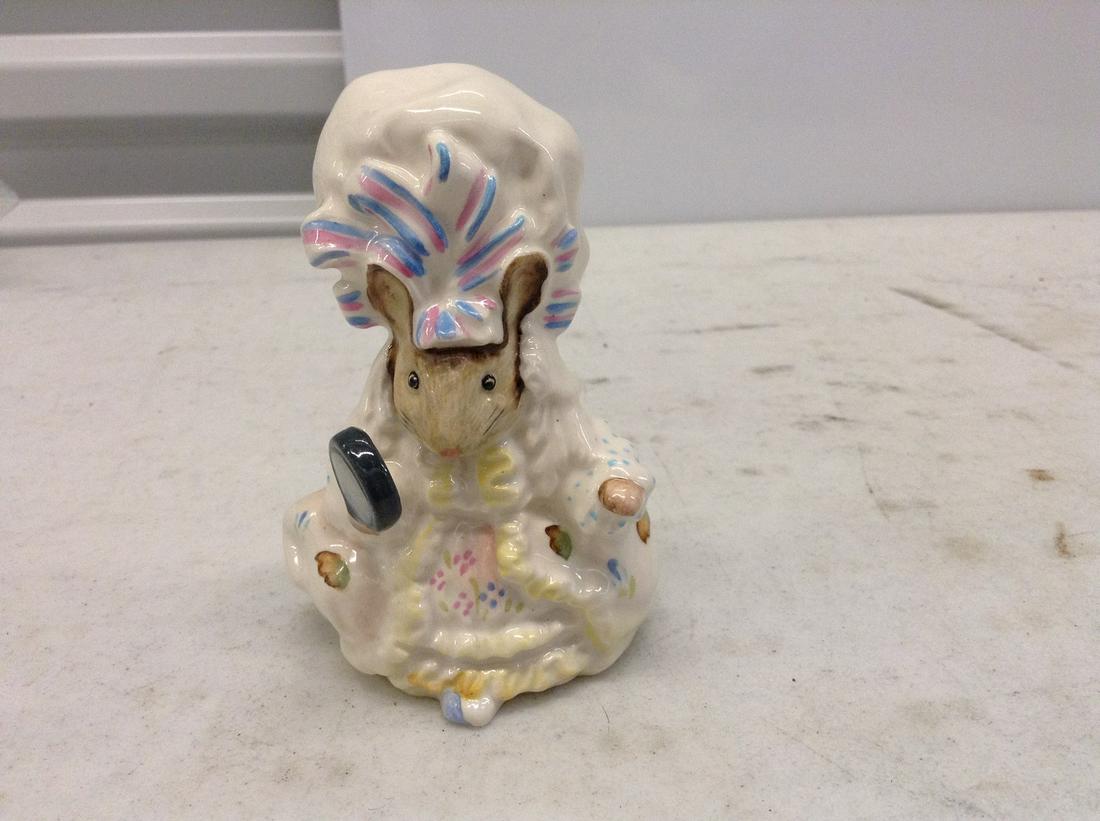 Dated 1951 Beswick "Beatrix Potter Lady Mouse": Dated 1951 Beswick "Beatrix Potter Lady Mouse"