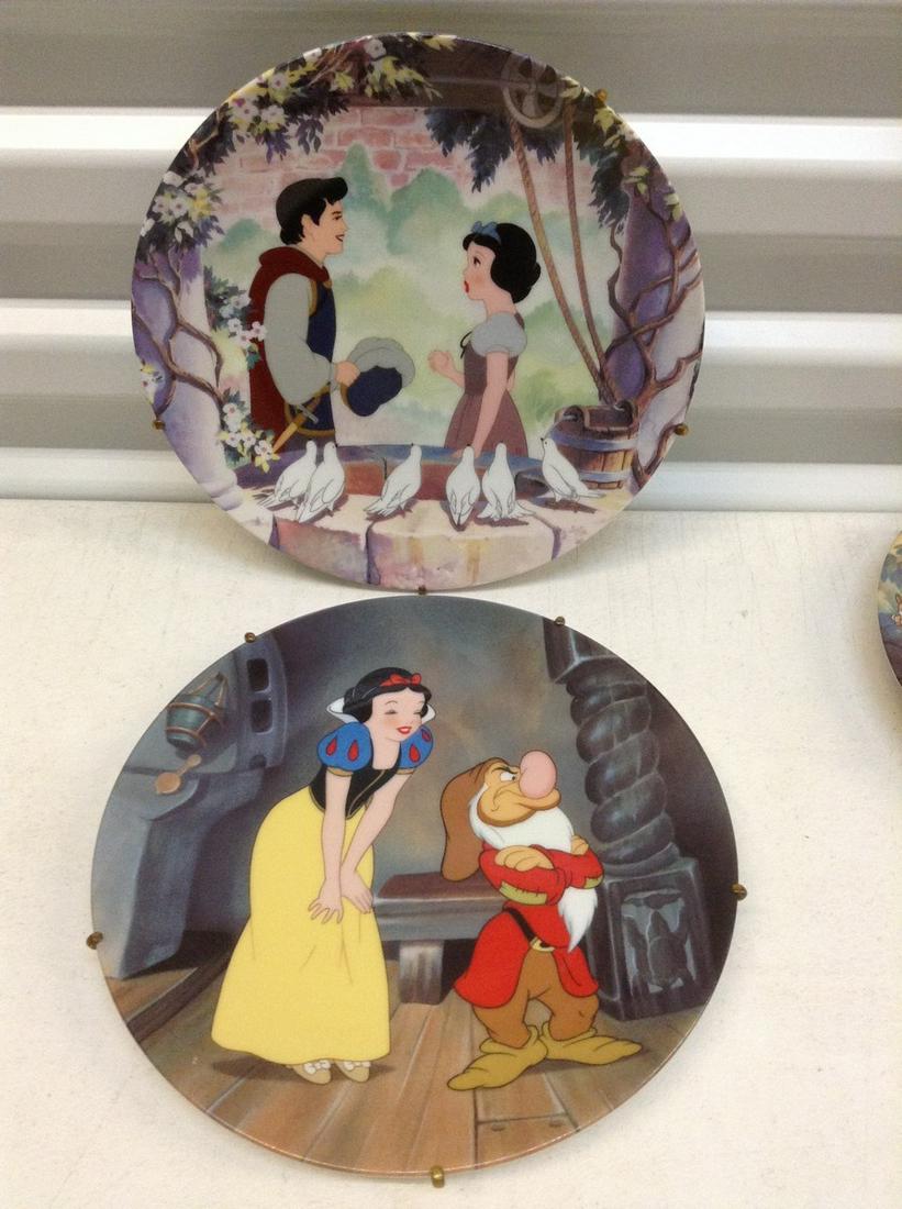 Snow White Limited Edition Numbered Knowles Collectors (1 of 1)