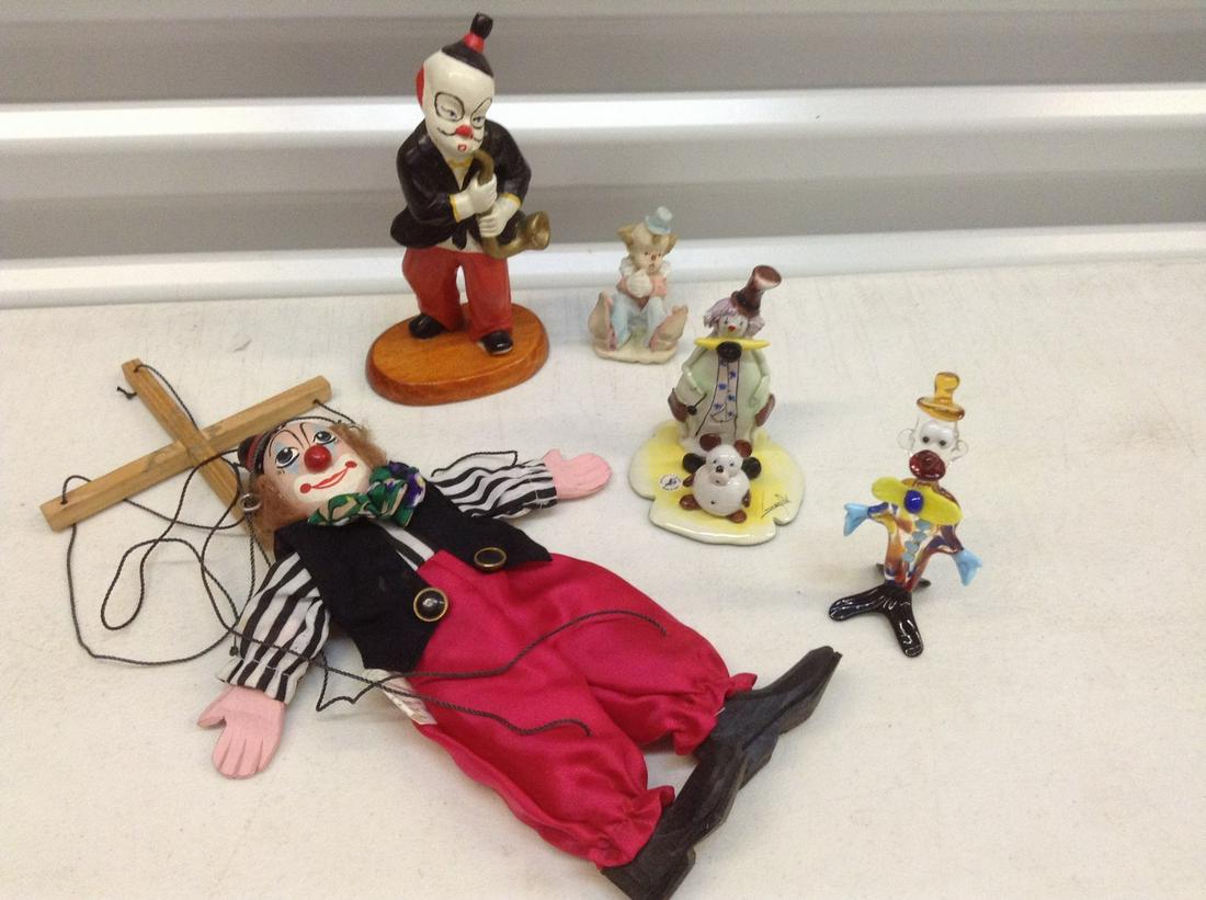 Hand painted Zampiva Clown, Art Glass, Marionette, and: Hand painted Zampiva Clown, Art Glass, Marionette, and other clowns