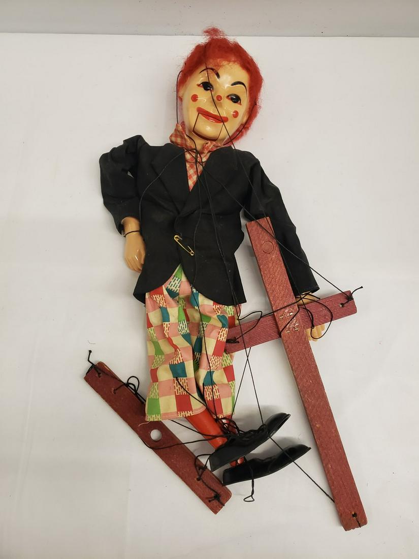 Hand made clown marionette: Hand made clown marionette