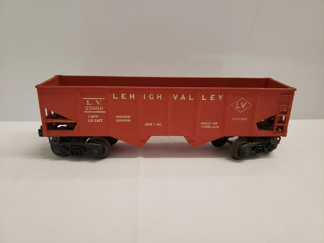 Lionel post war 6476 Lehigh valley red hopper 0/027: Lionel post war 6476 Lehigh valley red hopper 0/027 scale