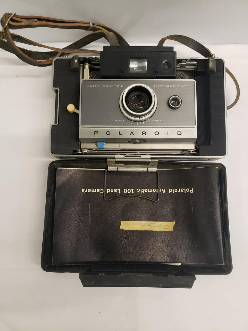 Vintage Polaroid Land camera automatic 100 camera with (1 of 1)