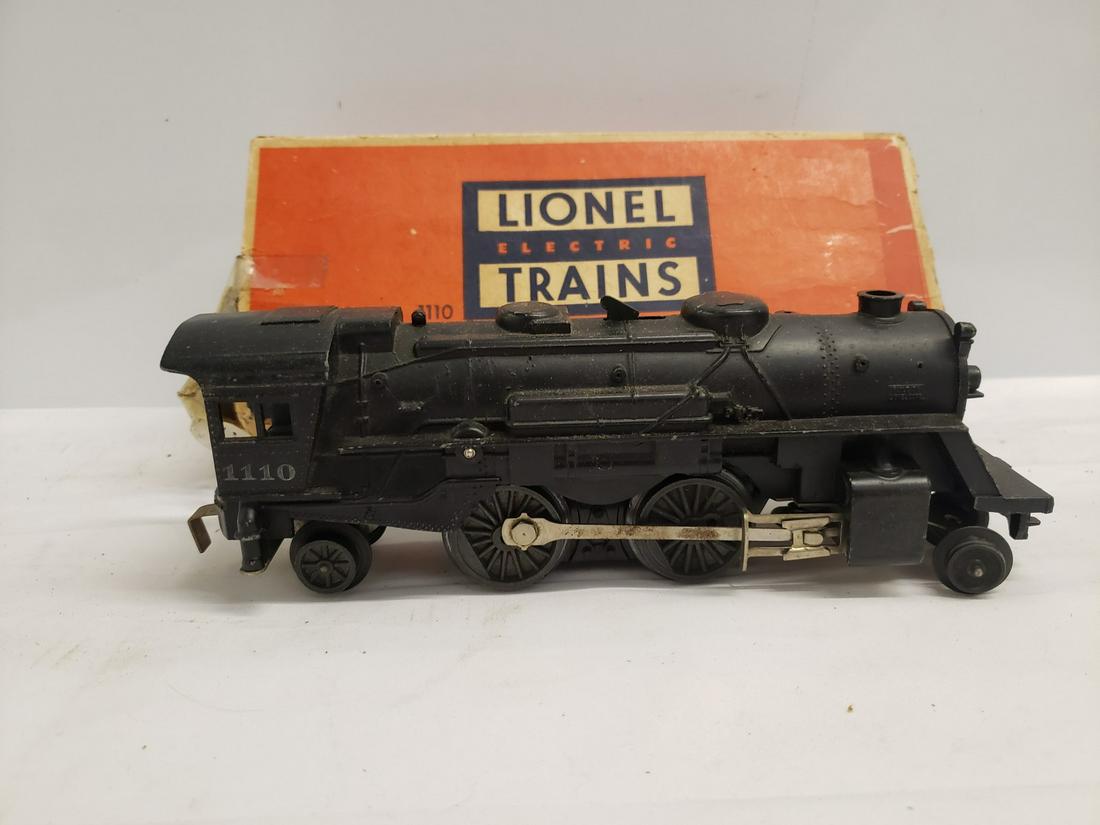1950's Lionel vintage model 1110 Steam locomotive with: 1950's Lionel vintage model 1110 Steam locomotive with original box