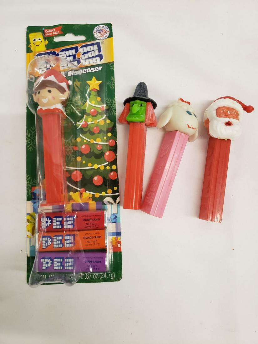 Lot of vintage Pez: Lot of vintage Pez