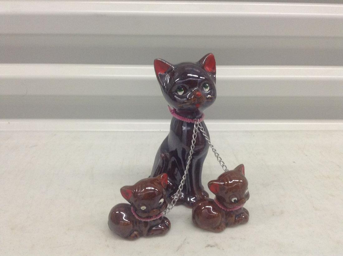 Vintage Japan Cat and kittens (1 of 1)
