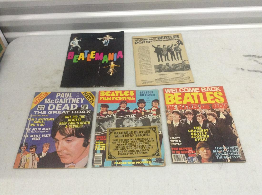 Lot of Beatles Magazines: Lot of Beatles Magazines