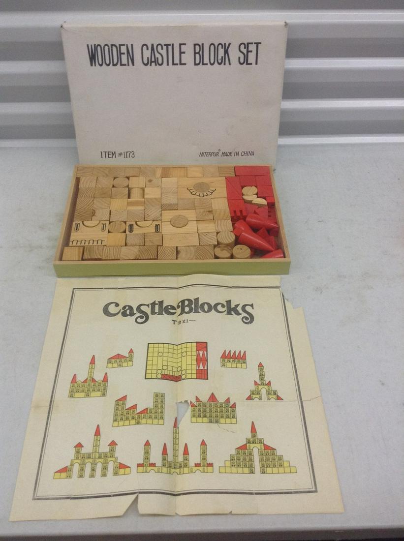 Vintage Wooden Castle Block Set in the box: Vintage Wooden Castle Block Set in the box