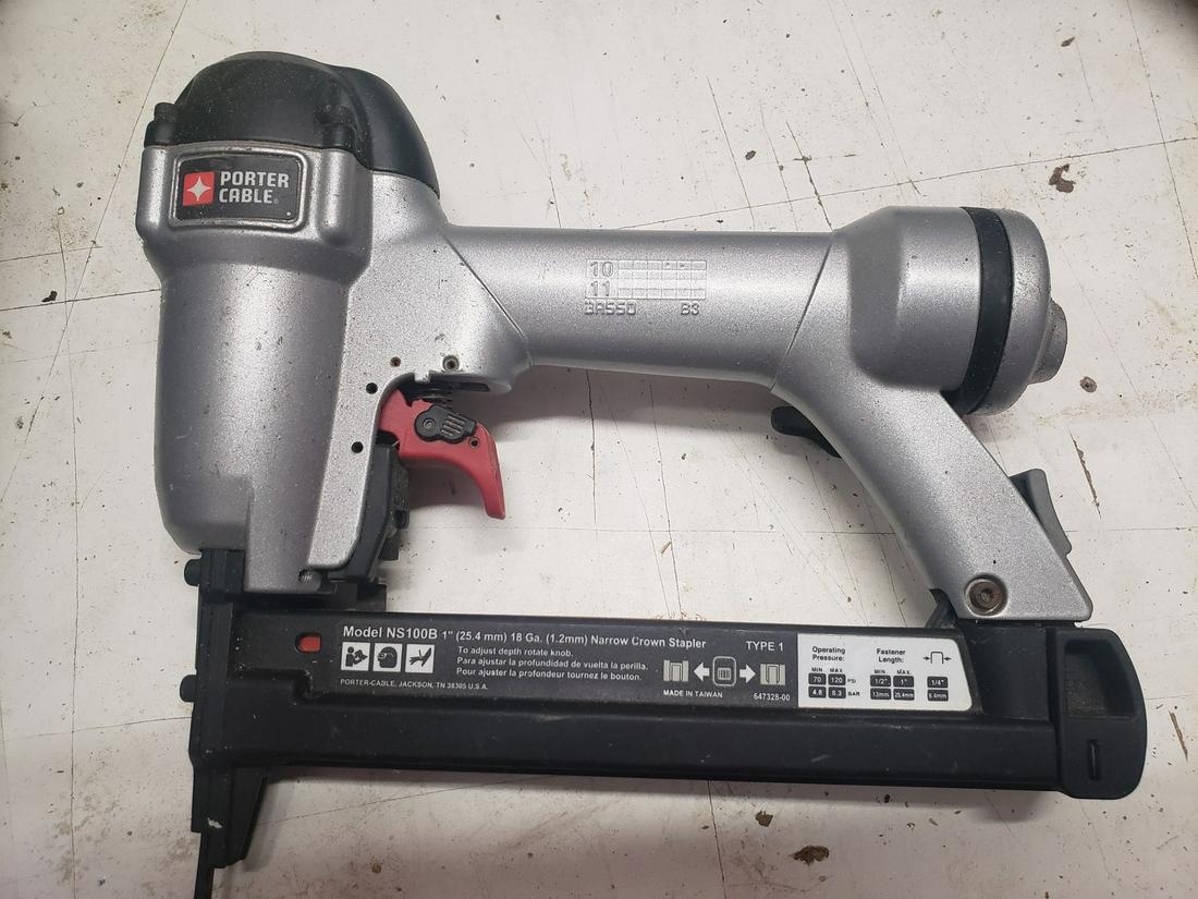 Porter Cable Narrow Crown Staples Model NS100B - works (1 of 1)