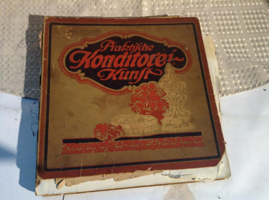 German Cake Decorating Book (1 of 1)