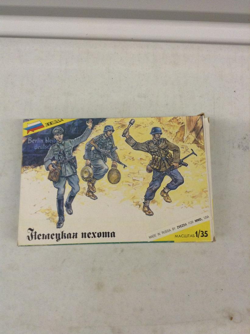 German Soldier models complete (1 of 1)