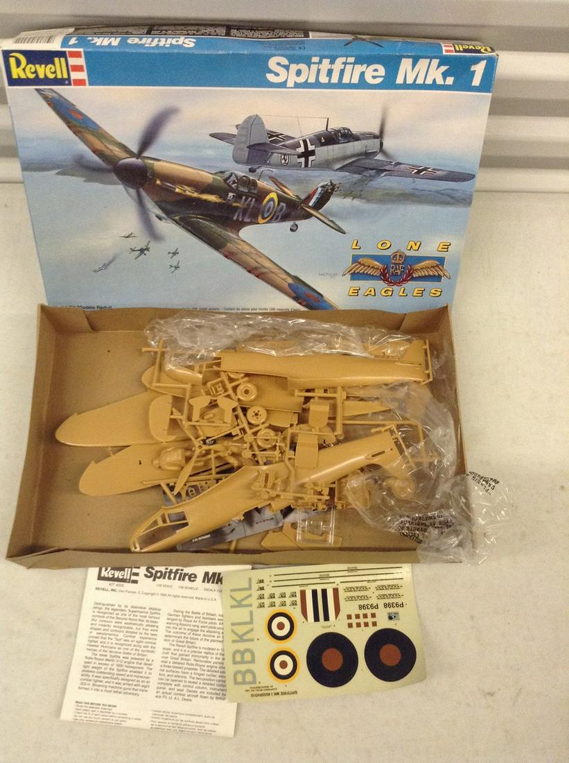 Spitfire Mk. 1 model complete (1 of 1)
