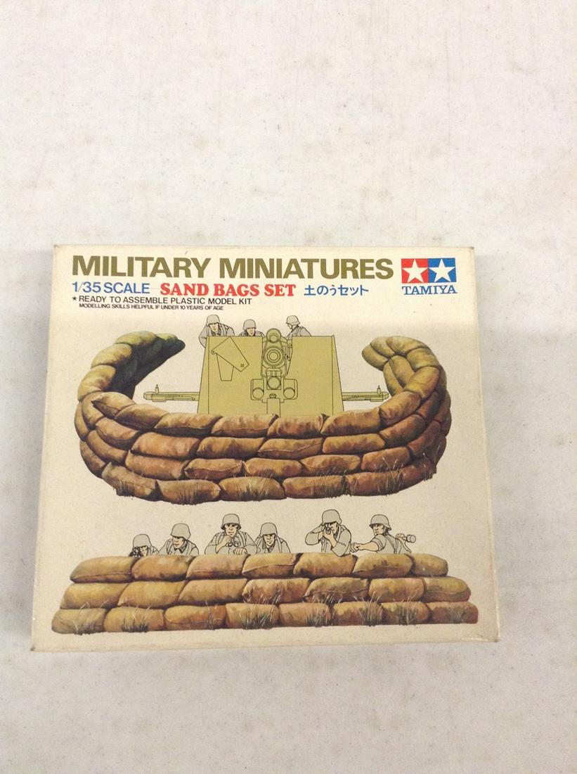 Military Sand Bags set models complete (1 of 1)
