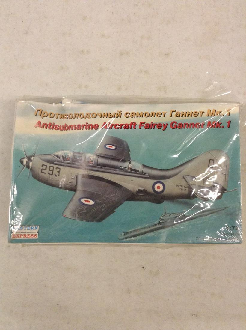 Anti Submarine Aircraft Fairey Gannet Mk1 sealed model (1 of 1)