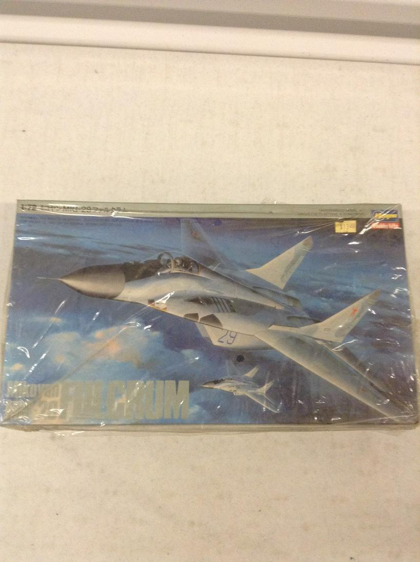 Mikoyan Mig-29 Fulcrum sealed model (1 of 1)