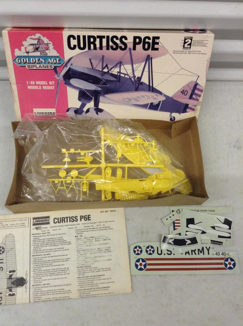 Curtiss P6E model complete (1 of 1)