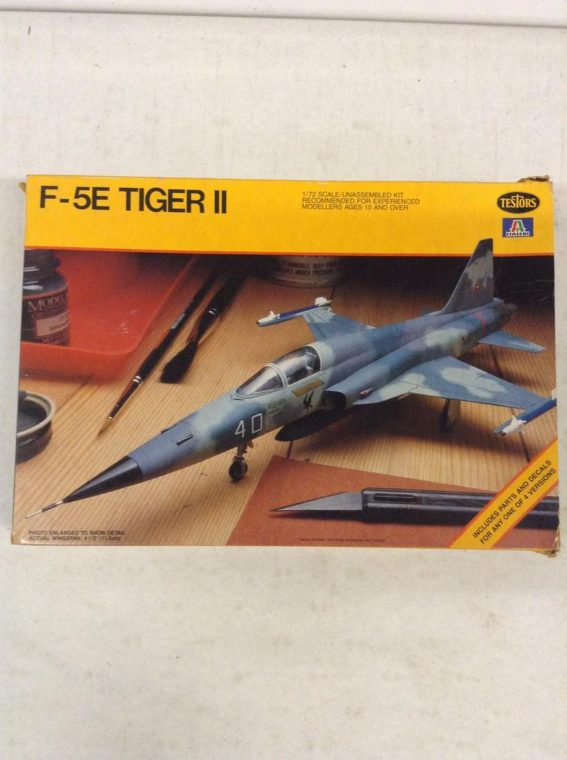 F-5E Tiger II model: F-5E Tiger II model