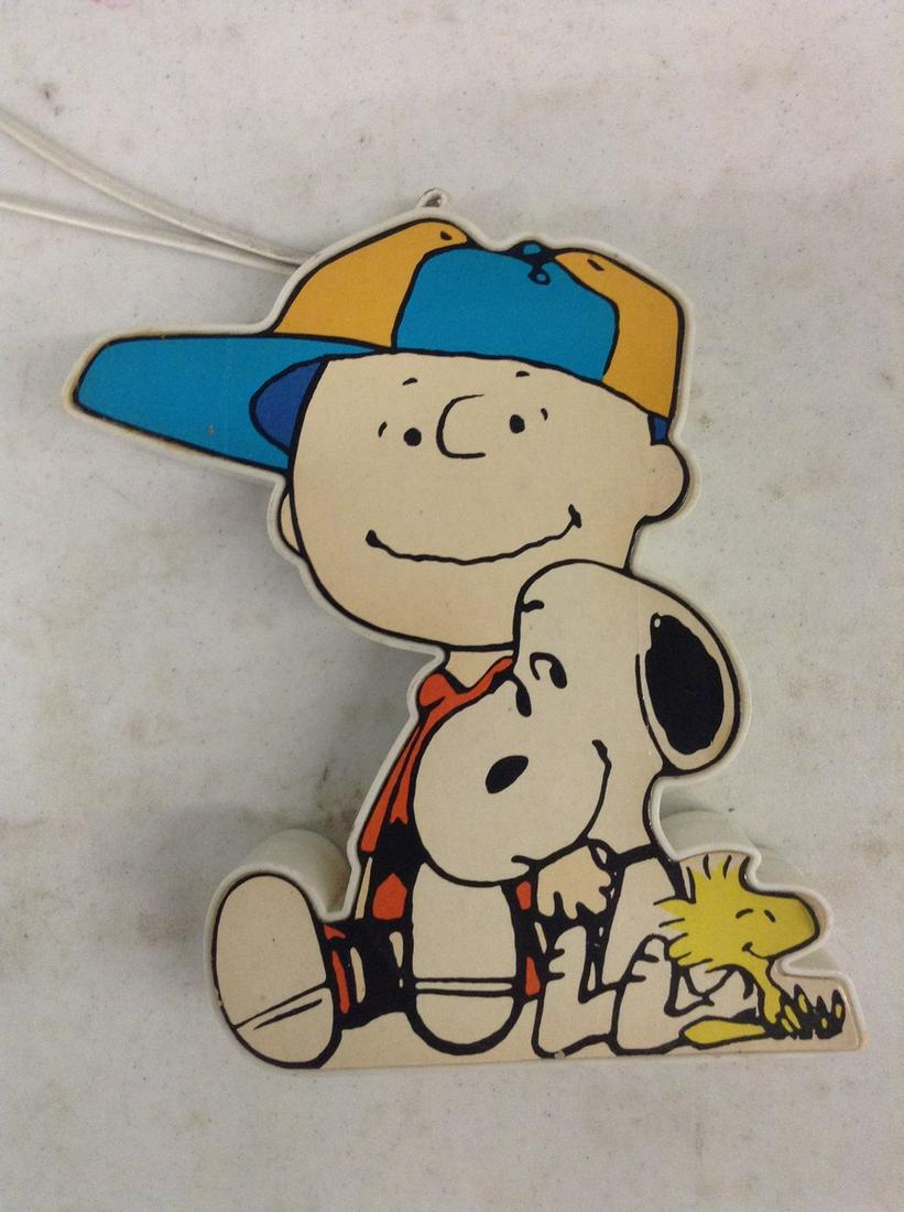 Dated 1965 Charlie brown/ Snoopy/ Woodstock Radio: Dated 1965 Charlie brown/ Snoopy/ Woodstock Radio