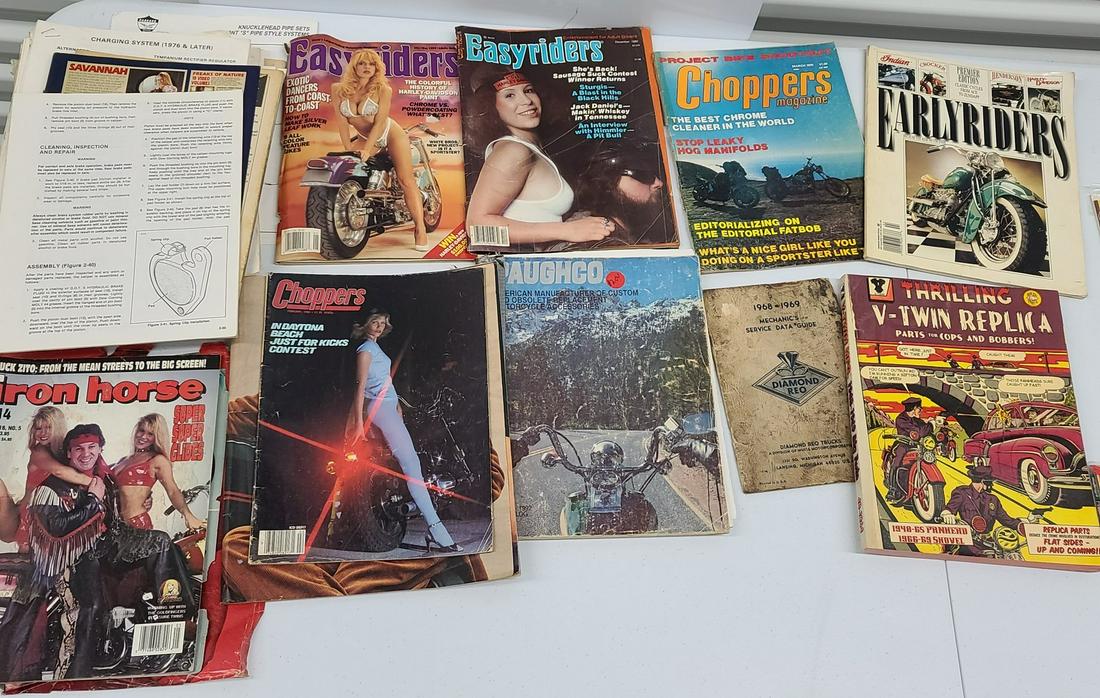 Vtg Motorcycle Magazines & Guides (1 of 1)