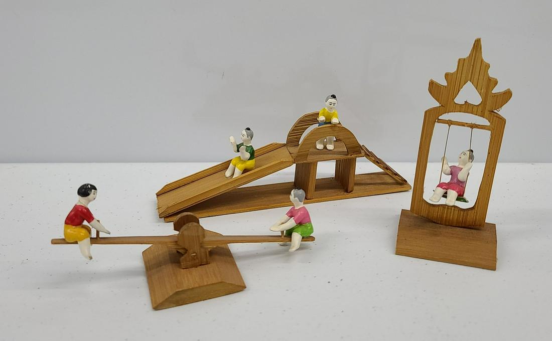 Vtg Handmade Korean Miniatures (1 of 1)