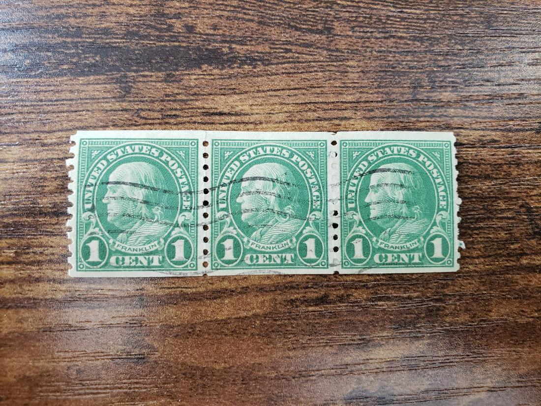 3 stamp block of Franklin side facing 1 cent green (1 of 1)