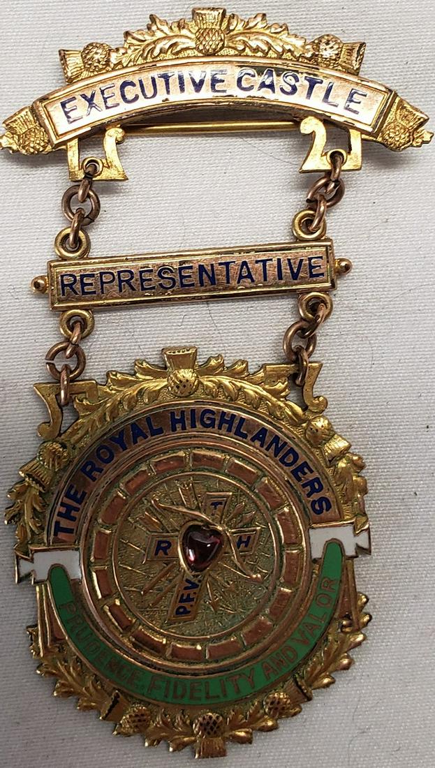 Royal Highlander Brass pin/medal executive castle (1 of 1)