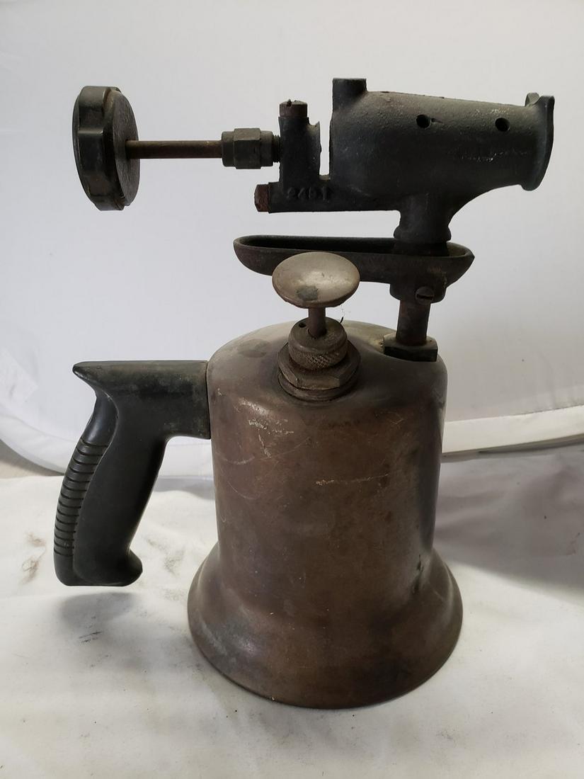 Vintage Hercules metal paint sprayer gun: Vintage Hercules metal paint sprayer gun
