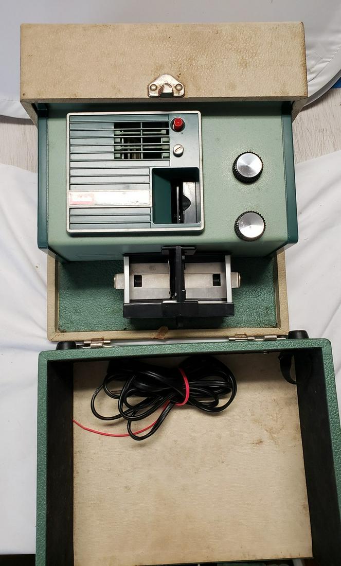 Kodak ready matic 500 model 1 slide projector with case (1 of 1)