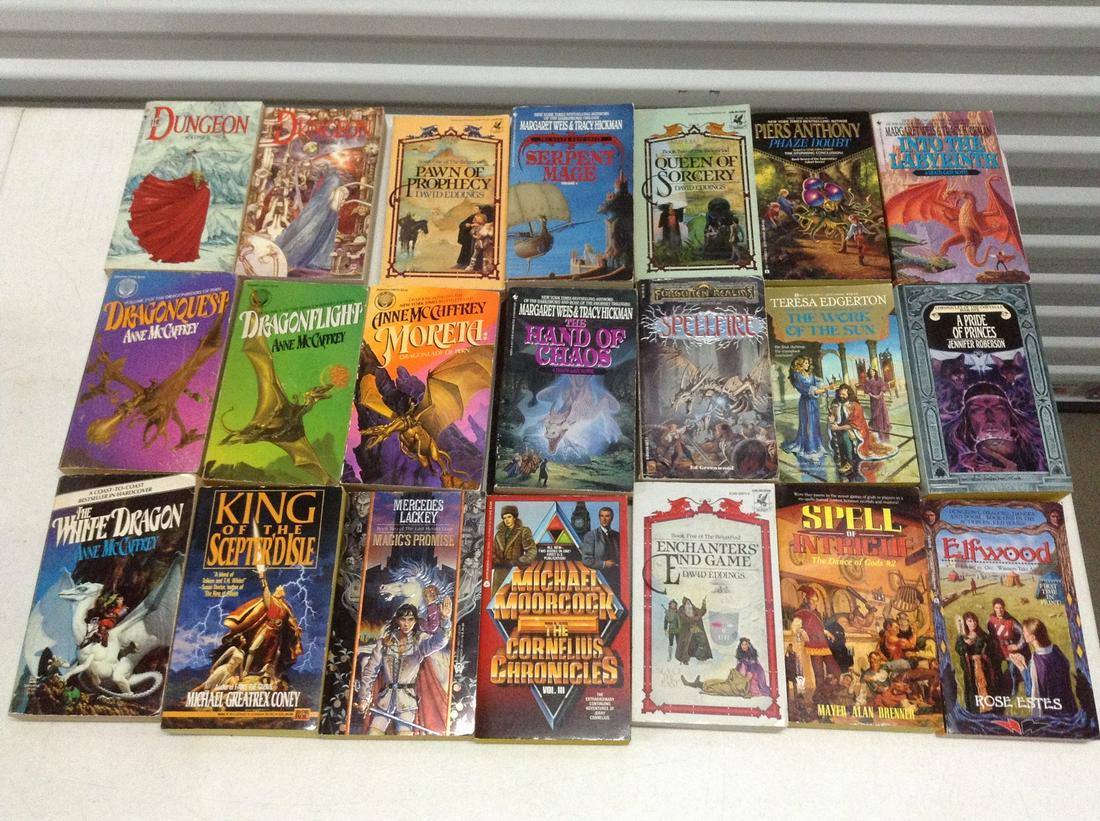 Huge lot of Vintage Fantasy/Sci-Fi Books (1 of 1)