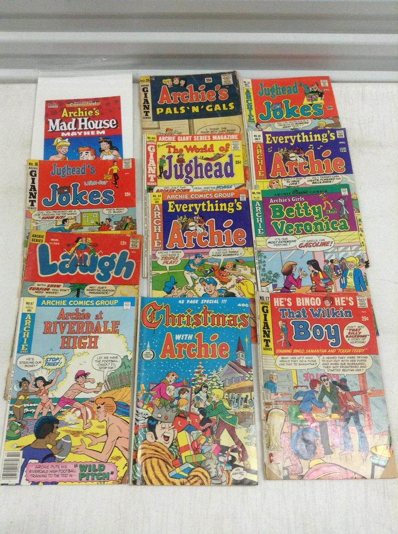 Lot of Archie comics: Lot of Archie comics