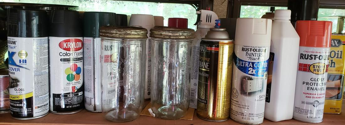 Lot of household items - spray paint and more (1 of 1)