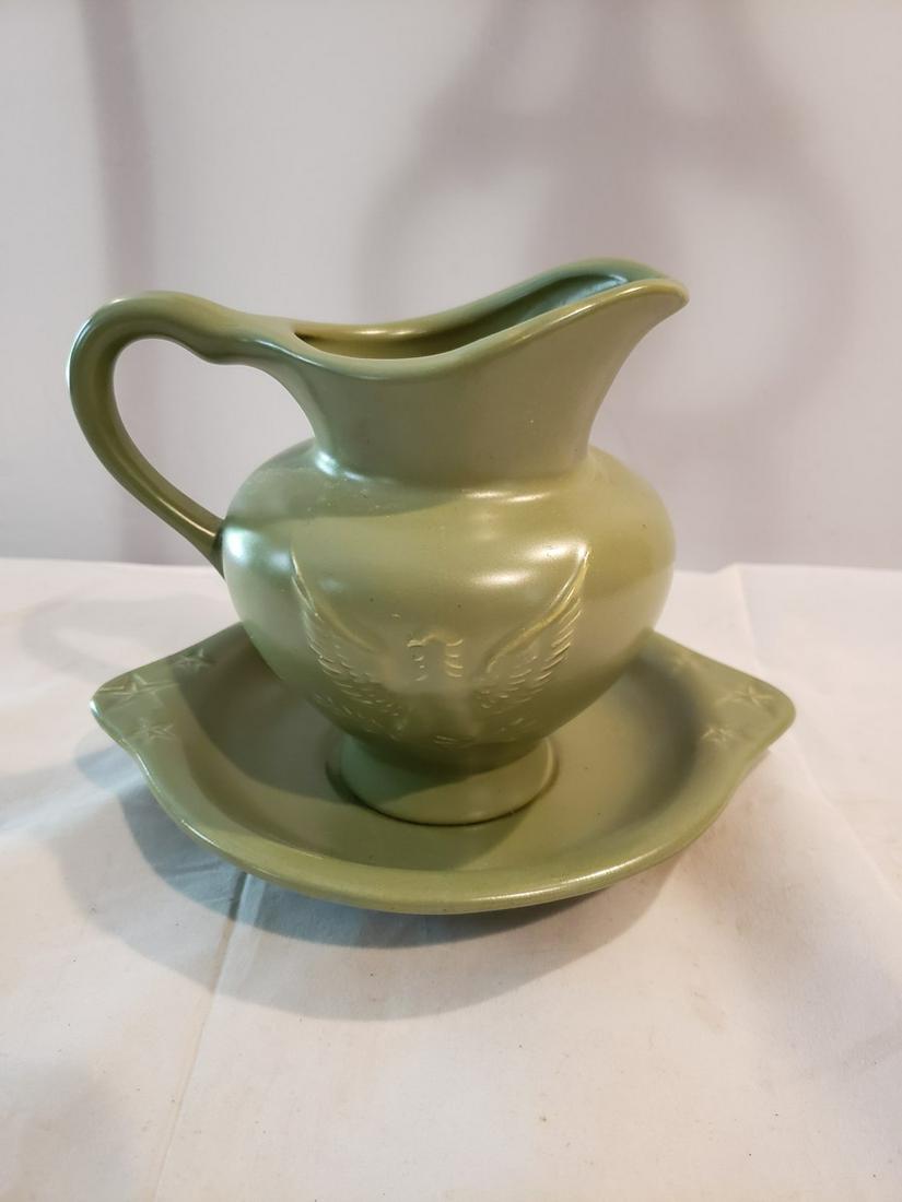Vintage olive green Eagle Hull pitcher and plate (1 of 1)