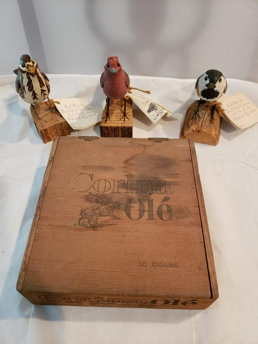 Handmade carved birds  and wooden cigar box (1 of 1)