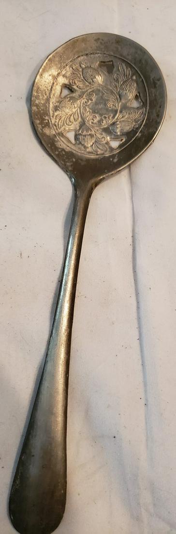 Leonard Silver plate serving spoon Italy 8.5" Length (1 of 1)