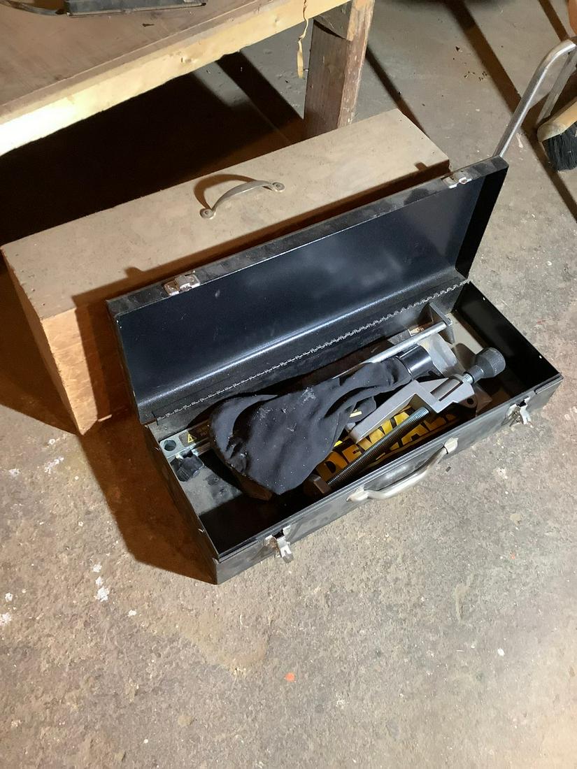 One Wooden and one metal toolbox (1 of 1)