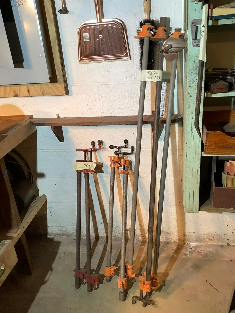 Pipe Clamps (1 of 1)