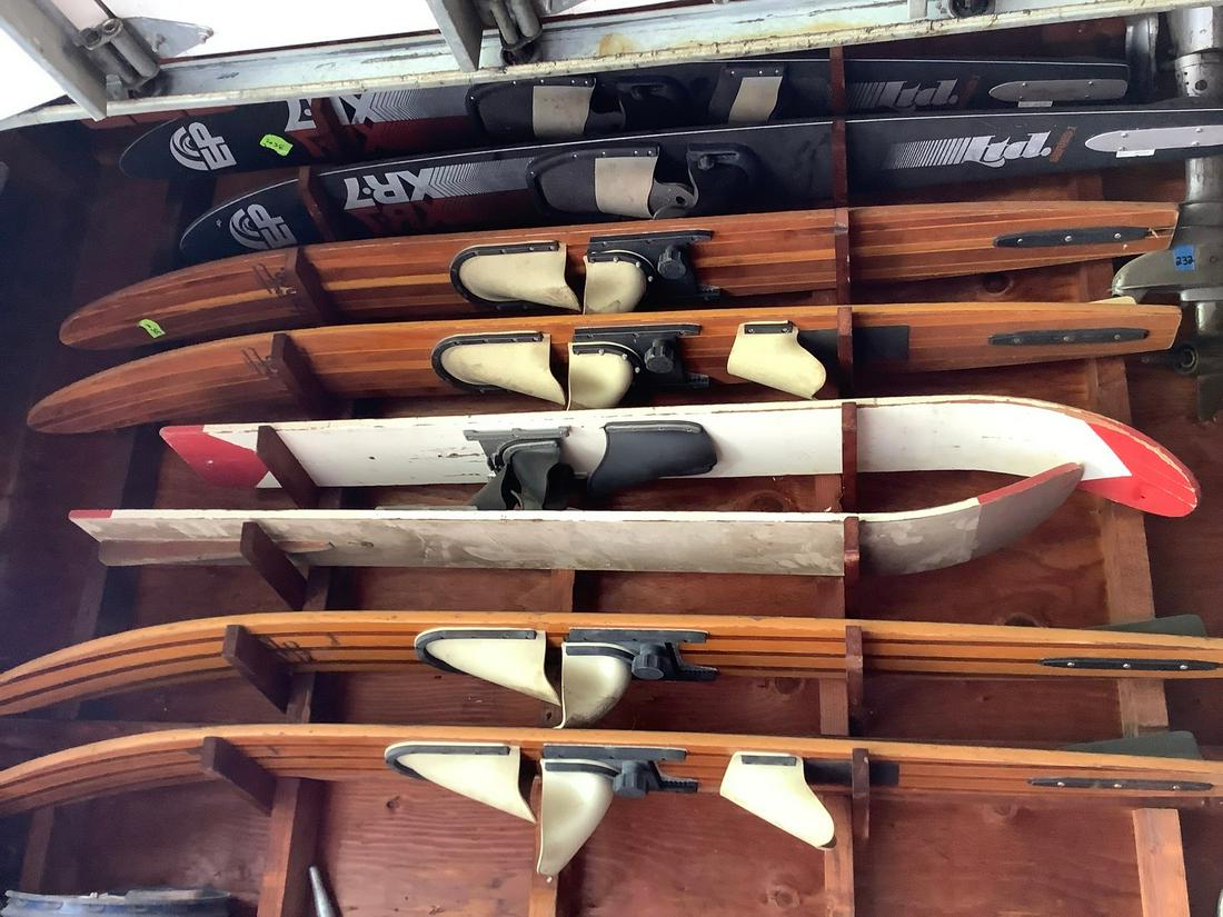 4 pairs of water skis: 4 pairs of water skis