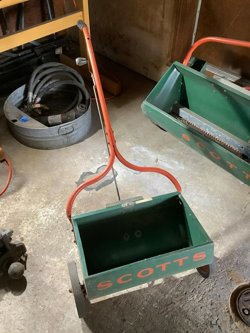 scotts spreader (1 of 1)
