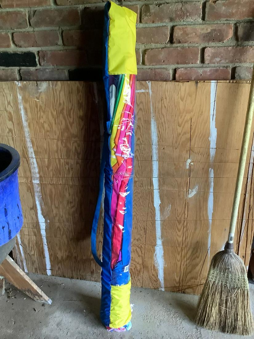 Outdoor umbrella (1 of 1)