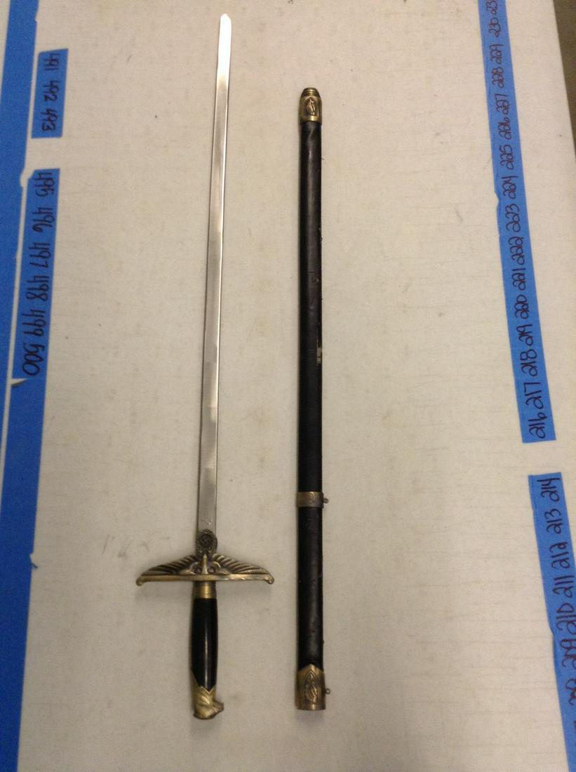 WW2 German Soldier Sword (1 of 1)